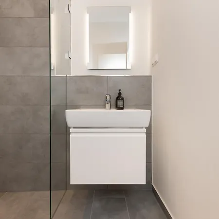 Apartamento Nests - Modernes Mit Zwei Baedern Berlim